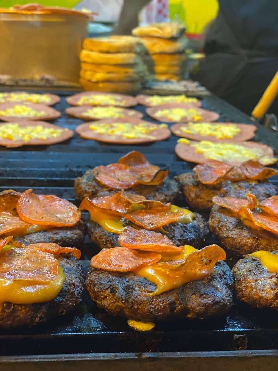 Valente Burger image 3