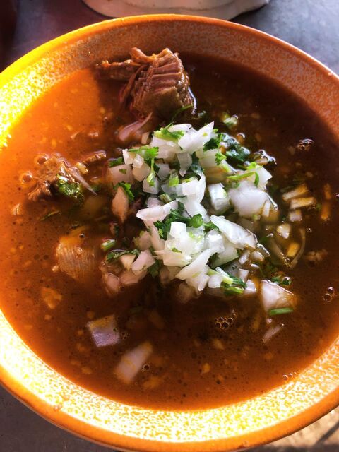 TACOS Y CALDO DE CABEZA DOÑA LILI image 3