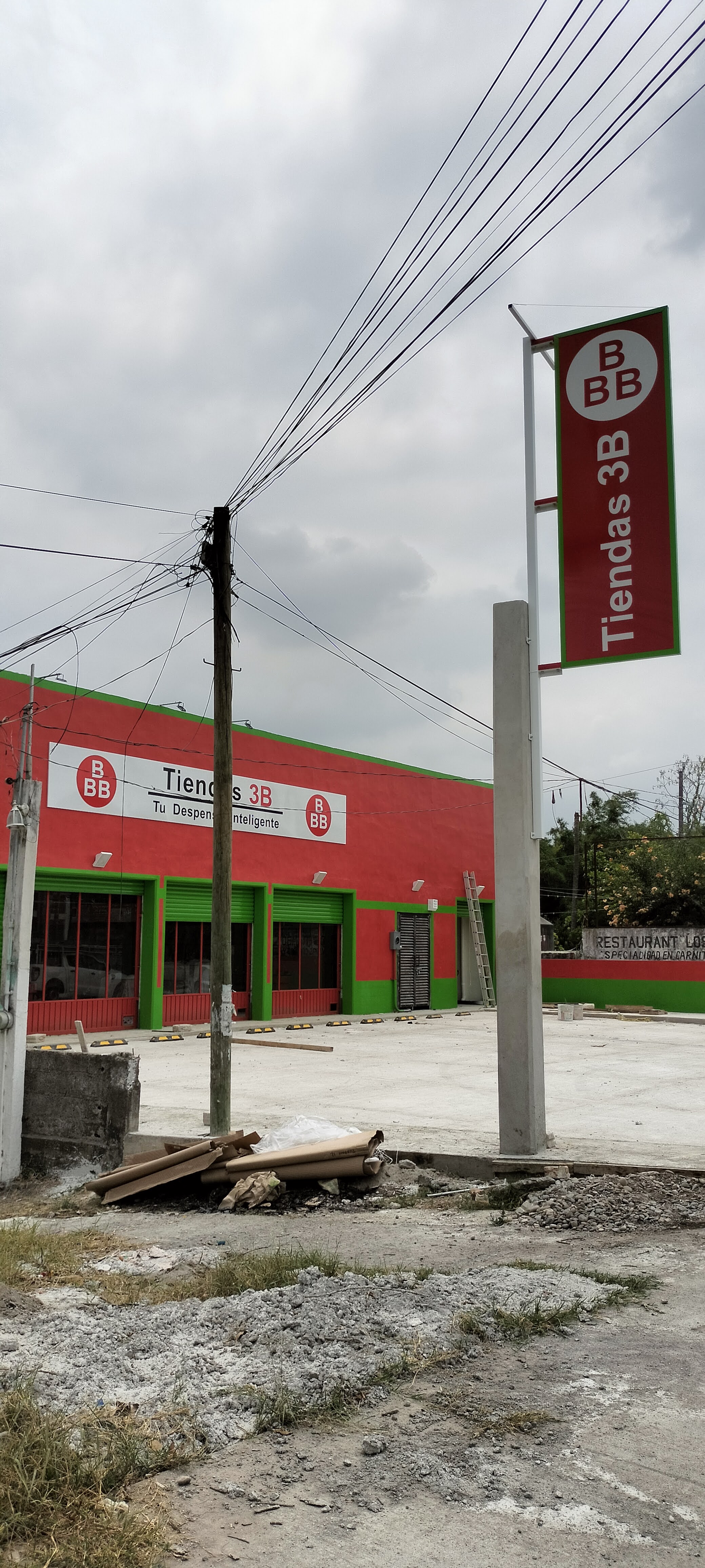 Los Framboyanes image 10