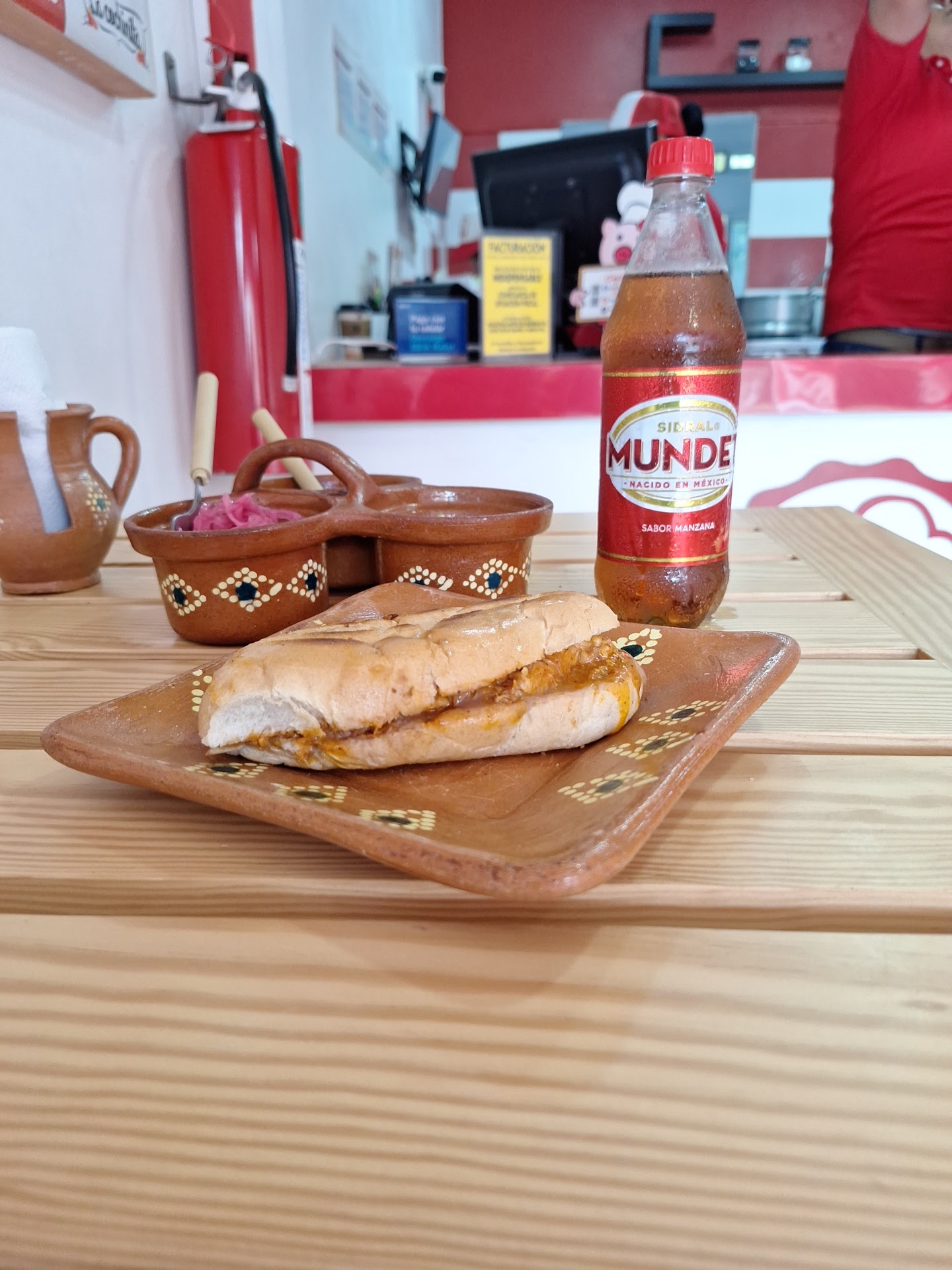 La cochinita con Mare Suc. Tuxpan image 6