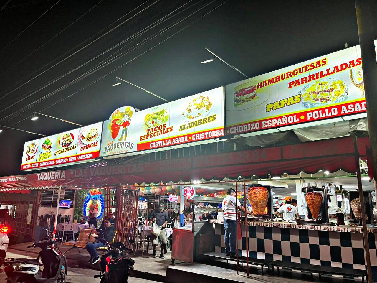 Taquería Las Vaqueritas image 1