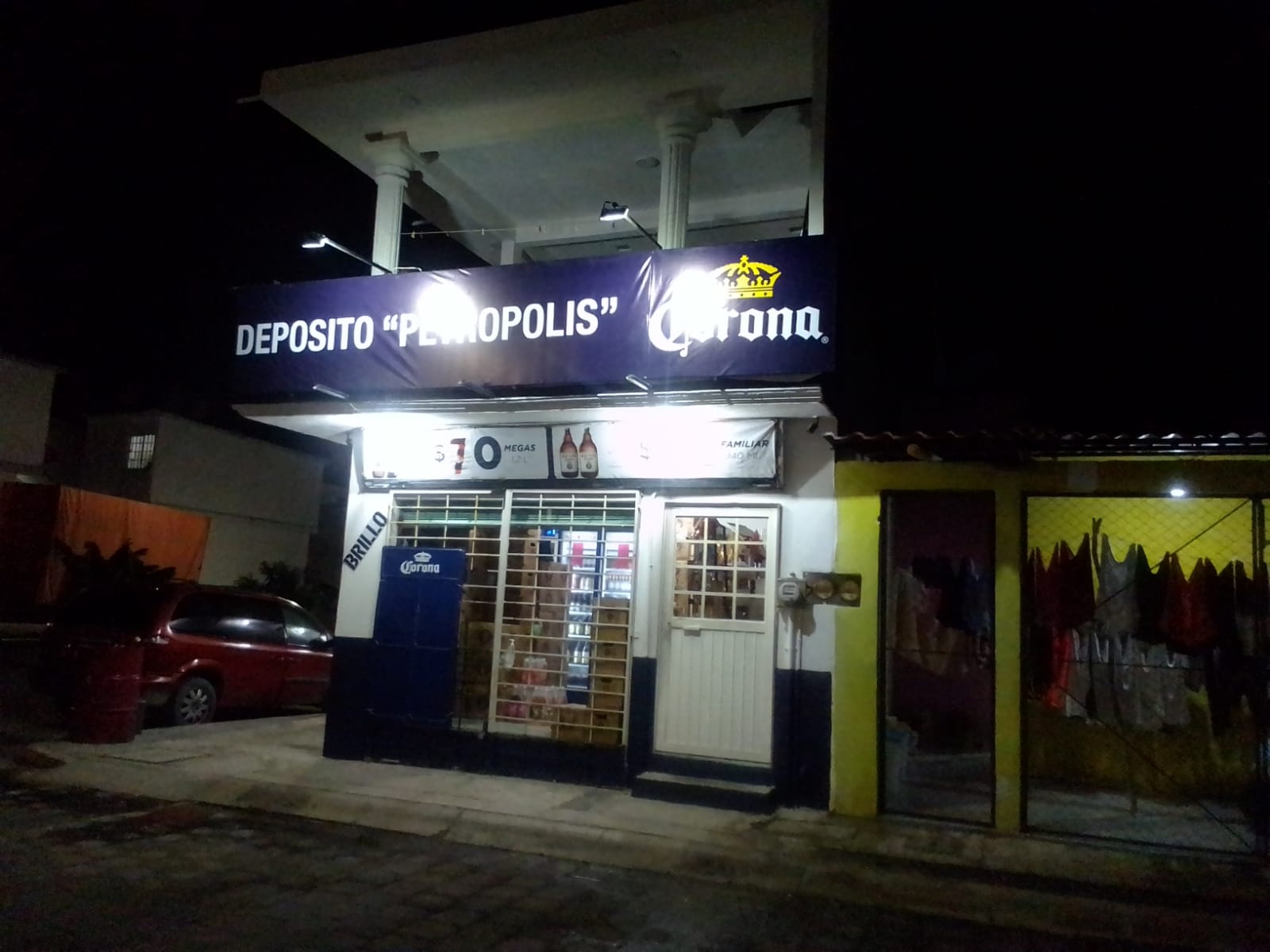 Depósito petropolis image 1