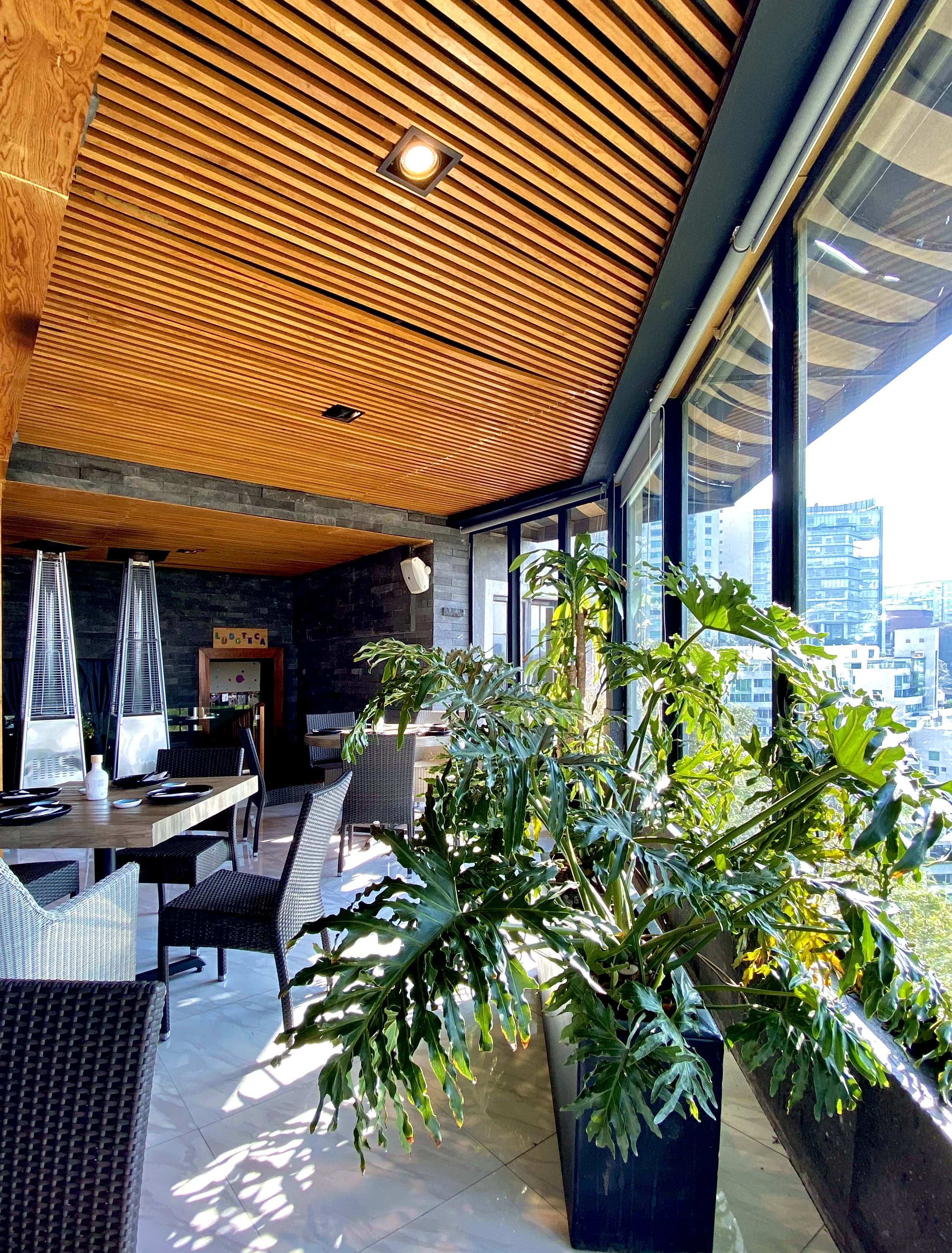 Khao & Kazuya Grill image 8