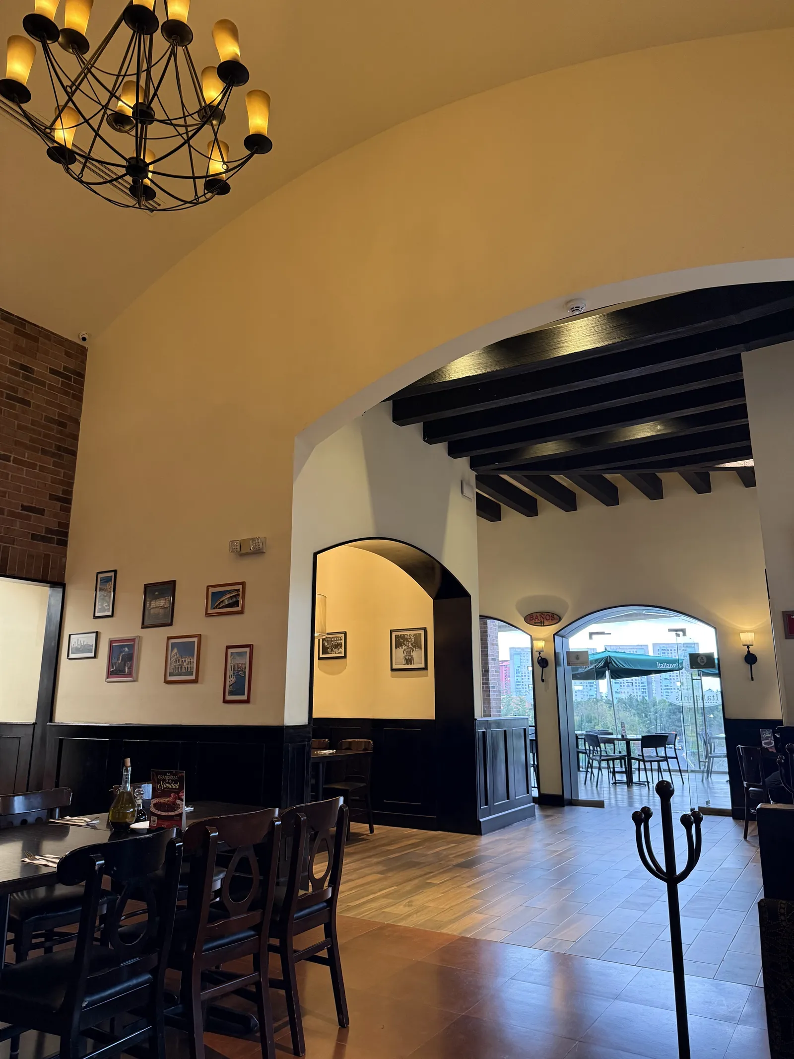 Italianni's image 2