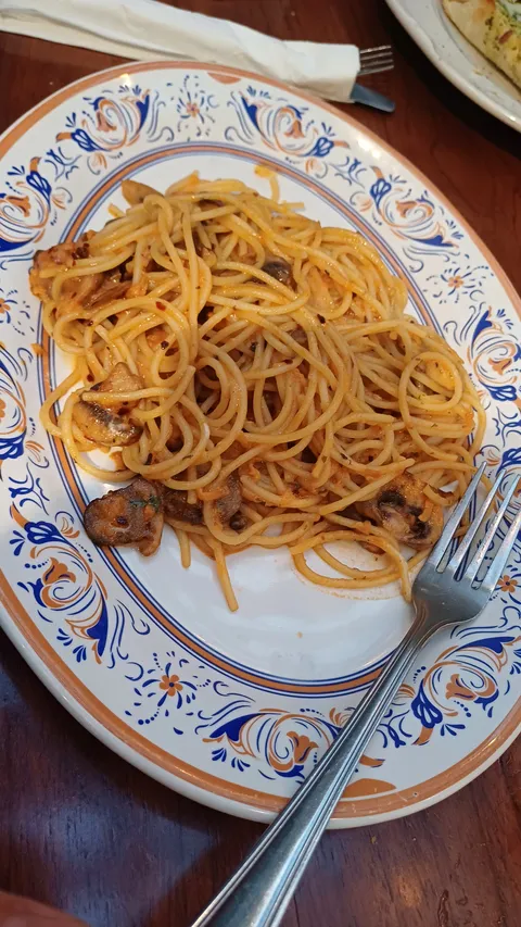 Italianni's image 8