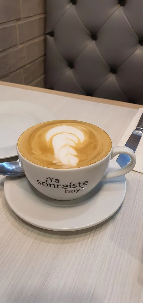 Giornale Arcos Bosques image 3