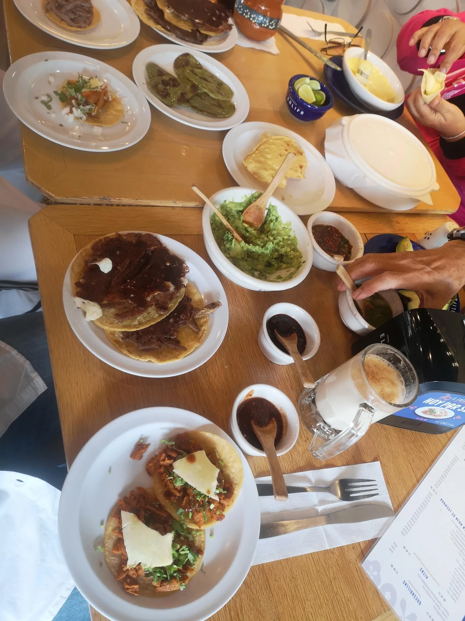 Taquería El Califa (Sucursal Santa Fe) image 6