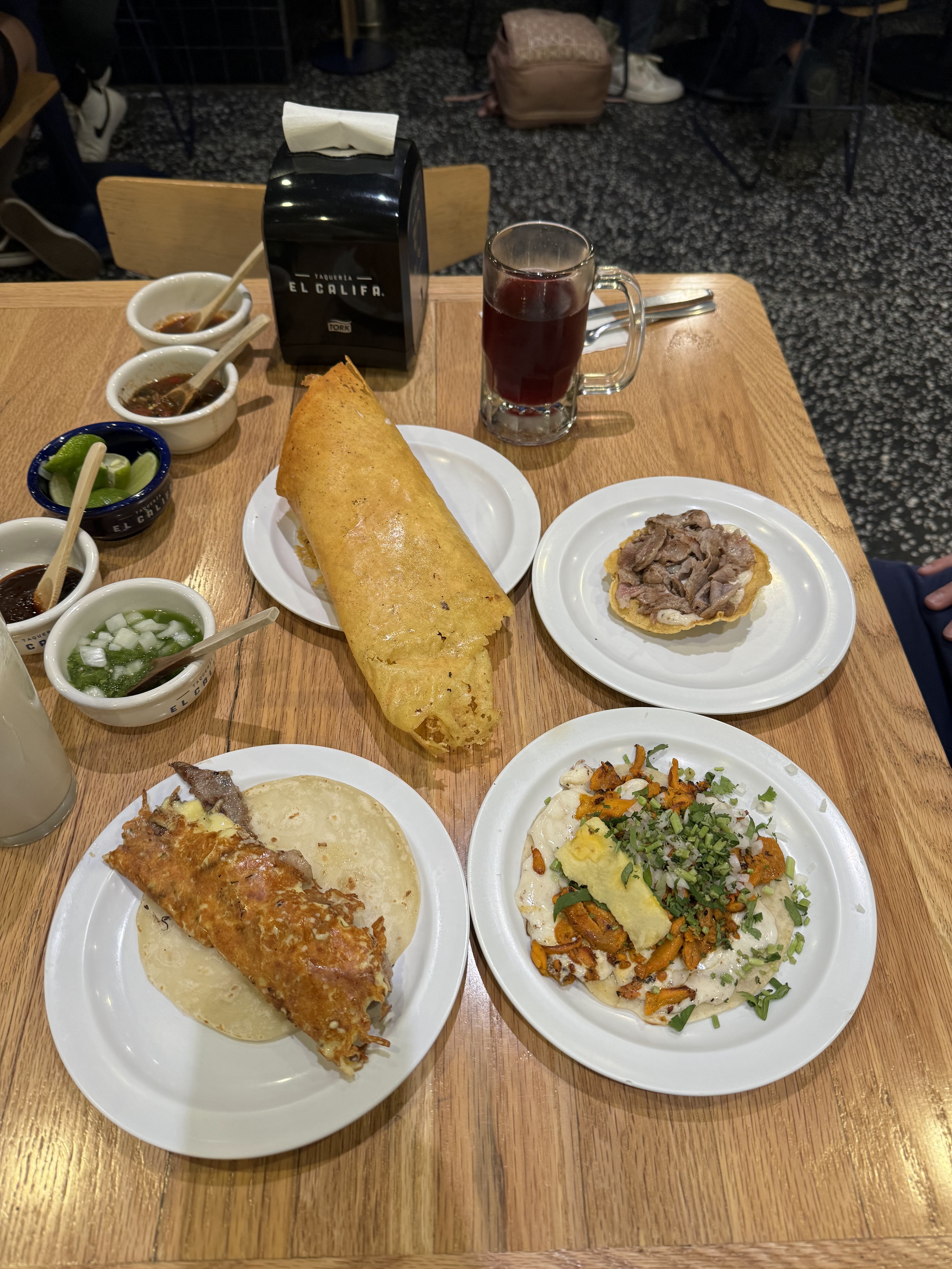 Taquería El Califa (Sucursal Santa Fe) image 7