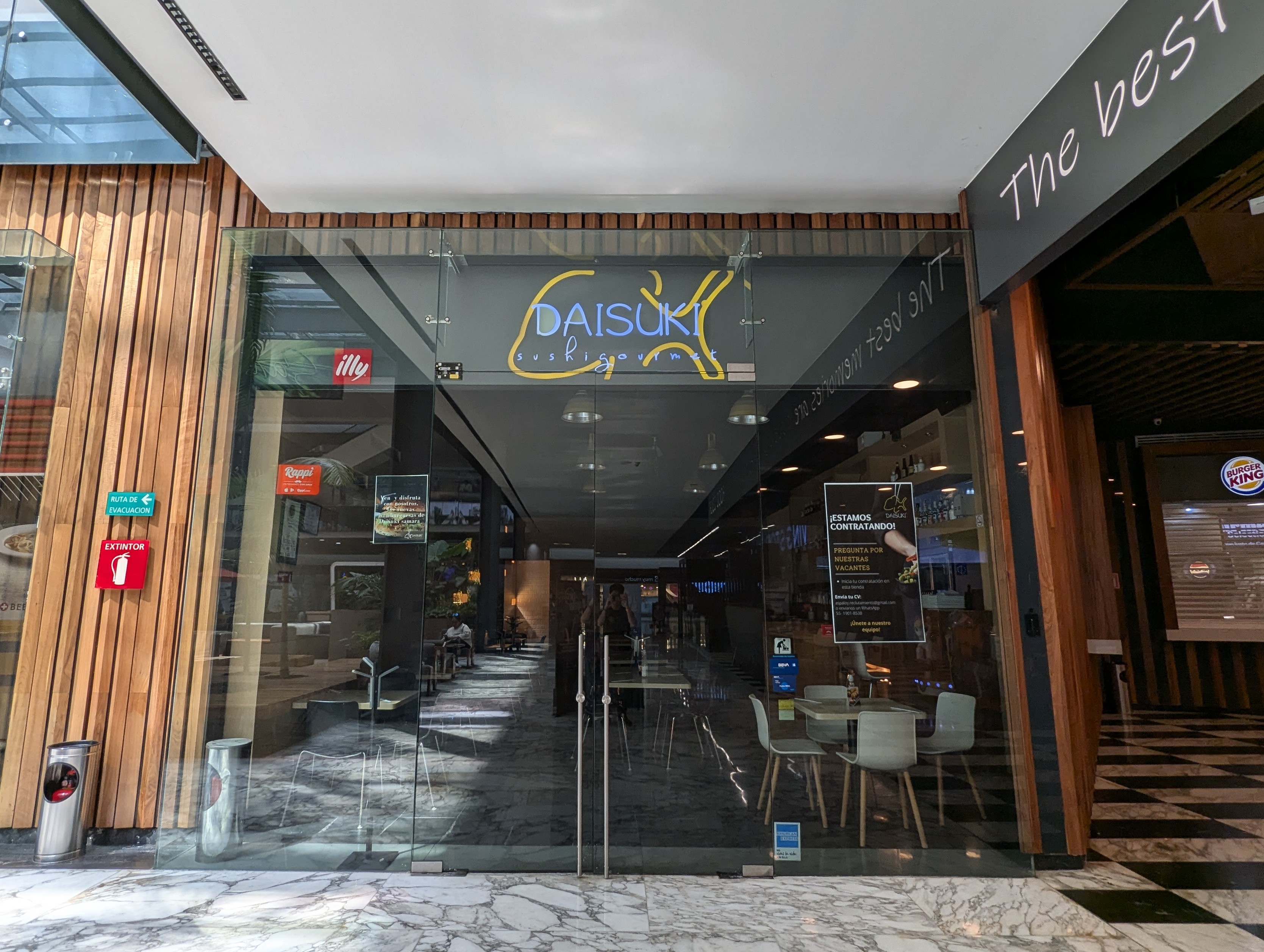 Daisuki Sushi Gourmet image 3