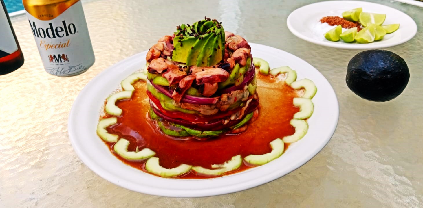 Restaurante de mariscos y carnes Pueblo Viejo image 6