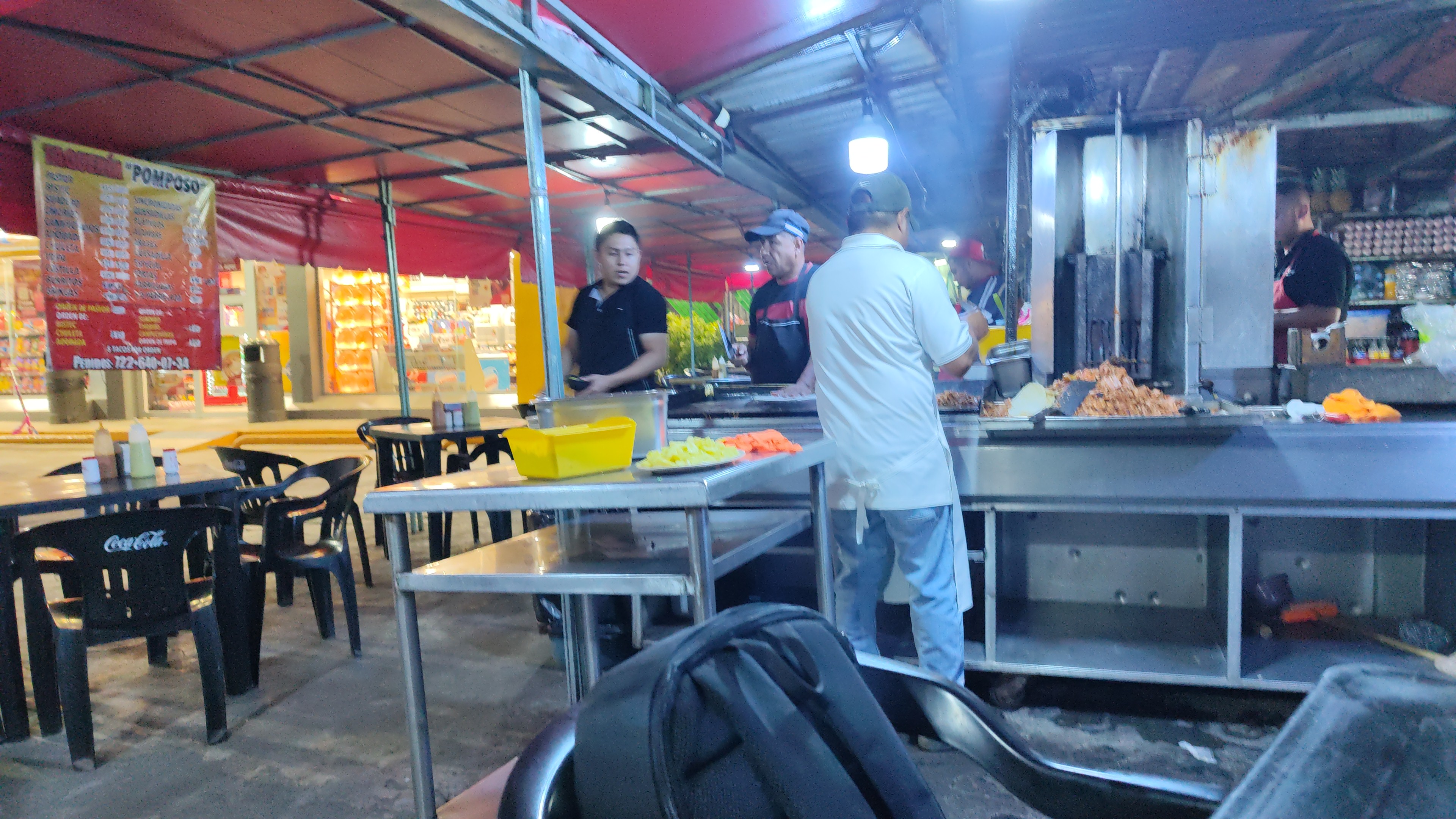 Taquería pomposo image 2