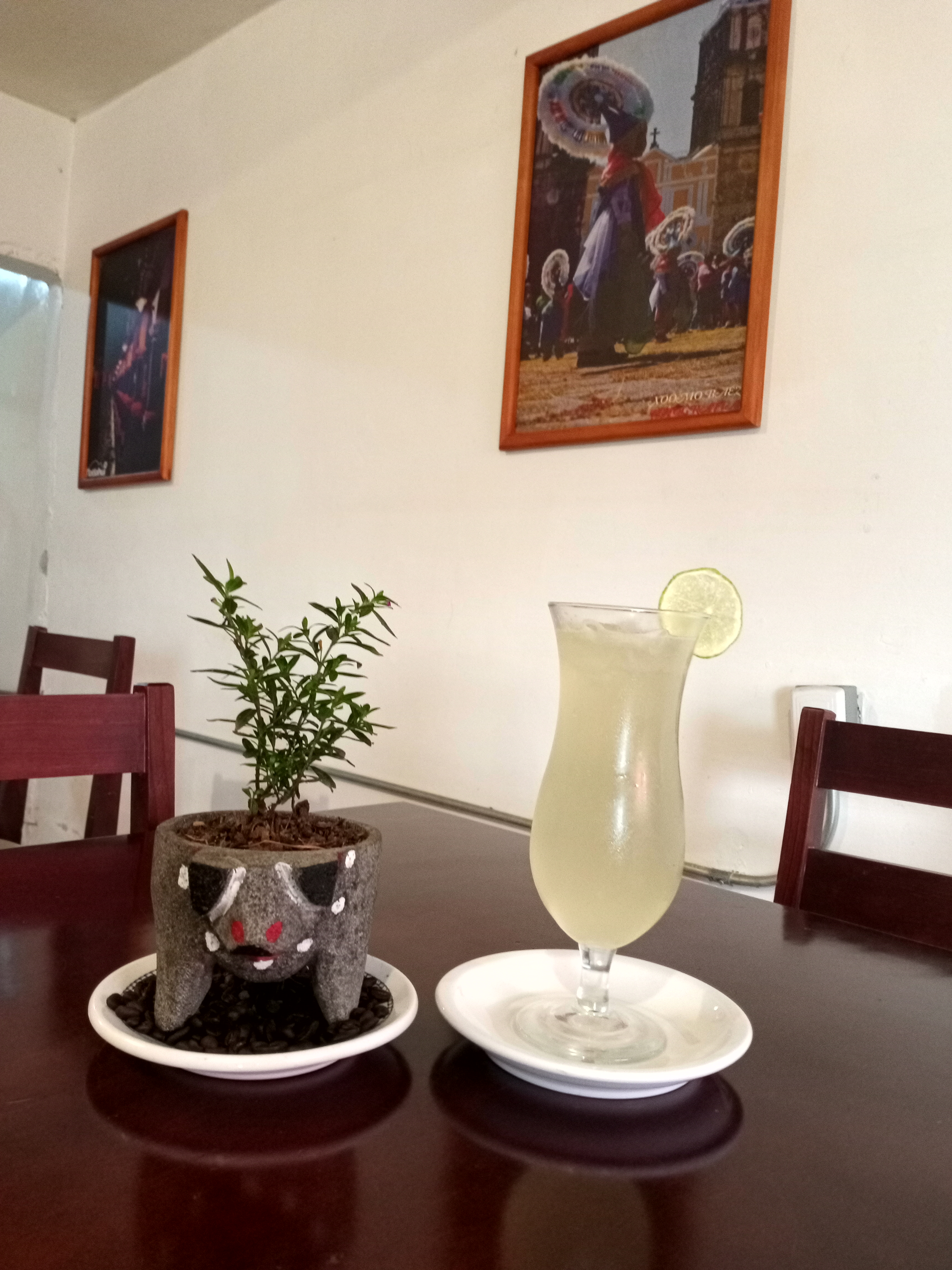 Cafetería Los Farolitos image 10