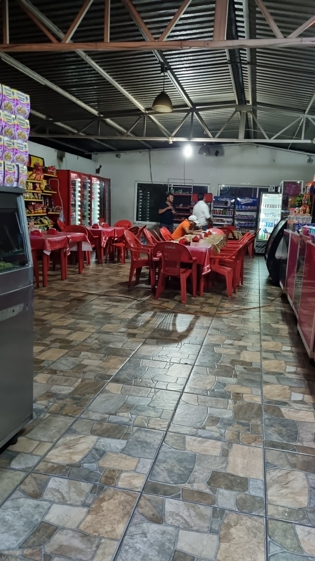 RESTAURAN GEORGE image 3