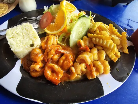 Mariscos “el güero de ziracua” image 6
