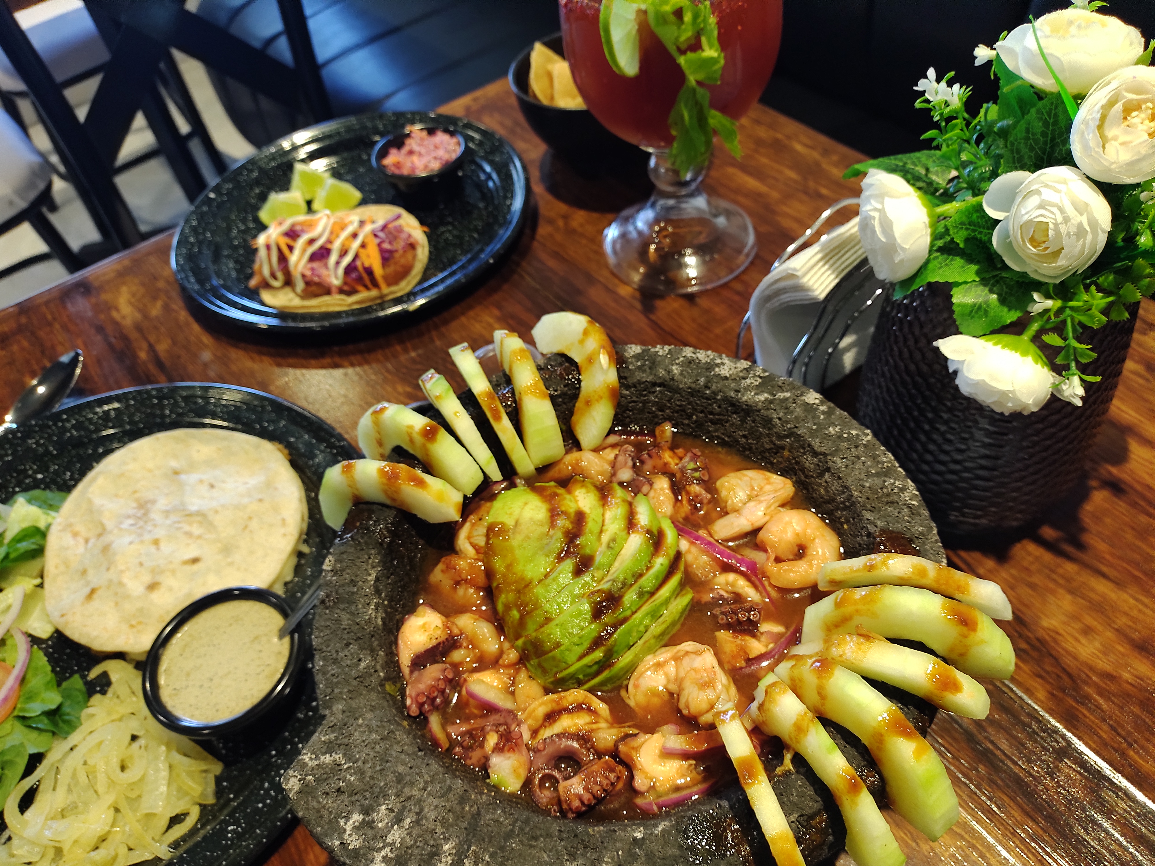 Mr.Cactus Restaurant Birria y chilaquiles image 5