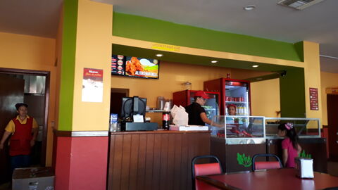 Rock Pizza And Salads image 1