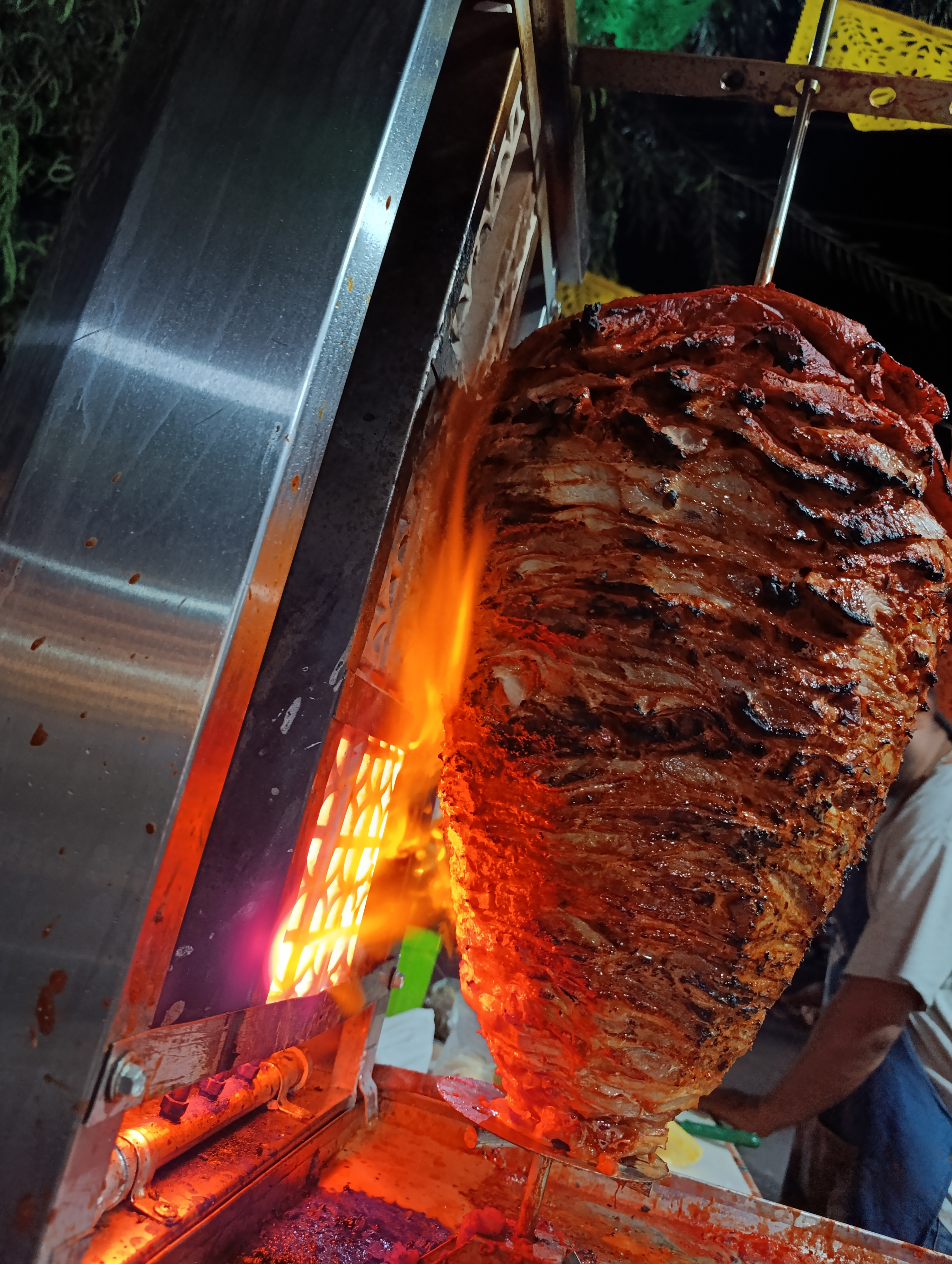 Antojitos y taquería "los tamarindos" image 1