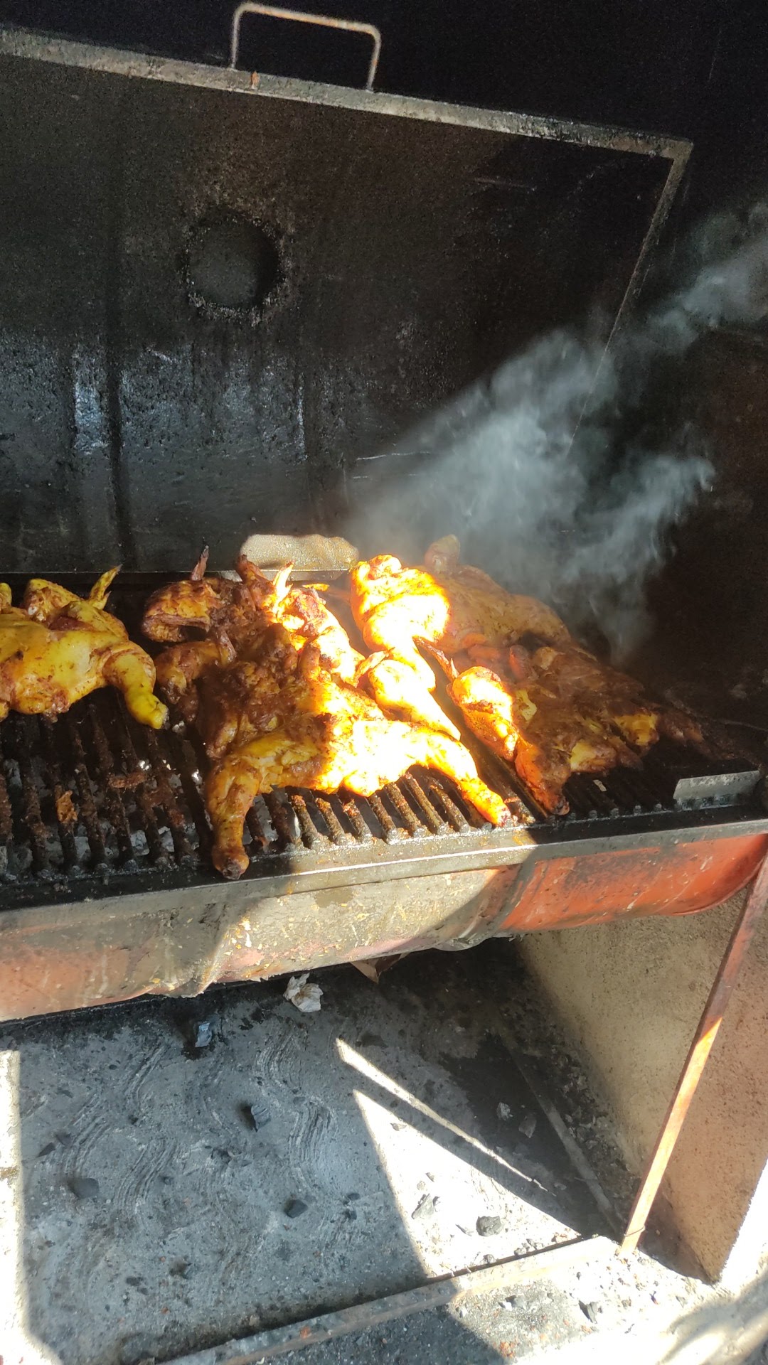 Pollos Asados a la Leña image 4