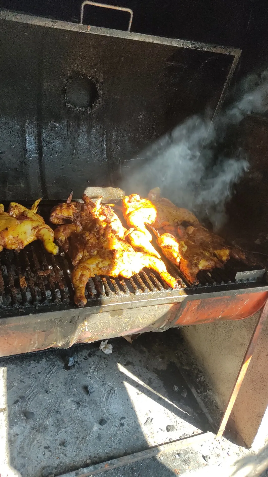 Pollos Asados a la Leña image 4