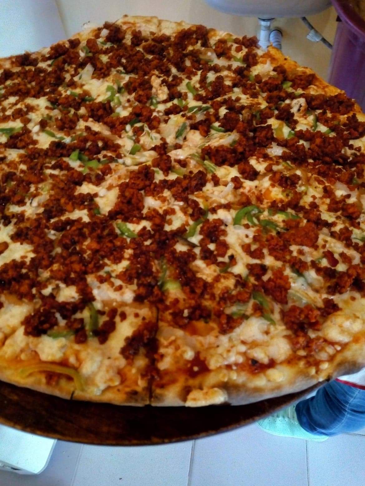 Pepe's pizza image 4