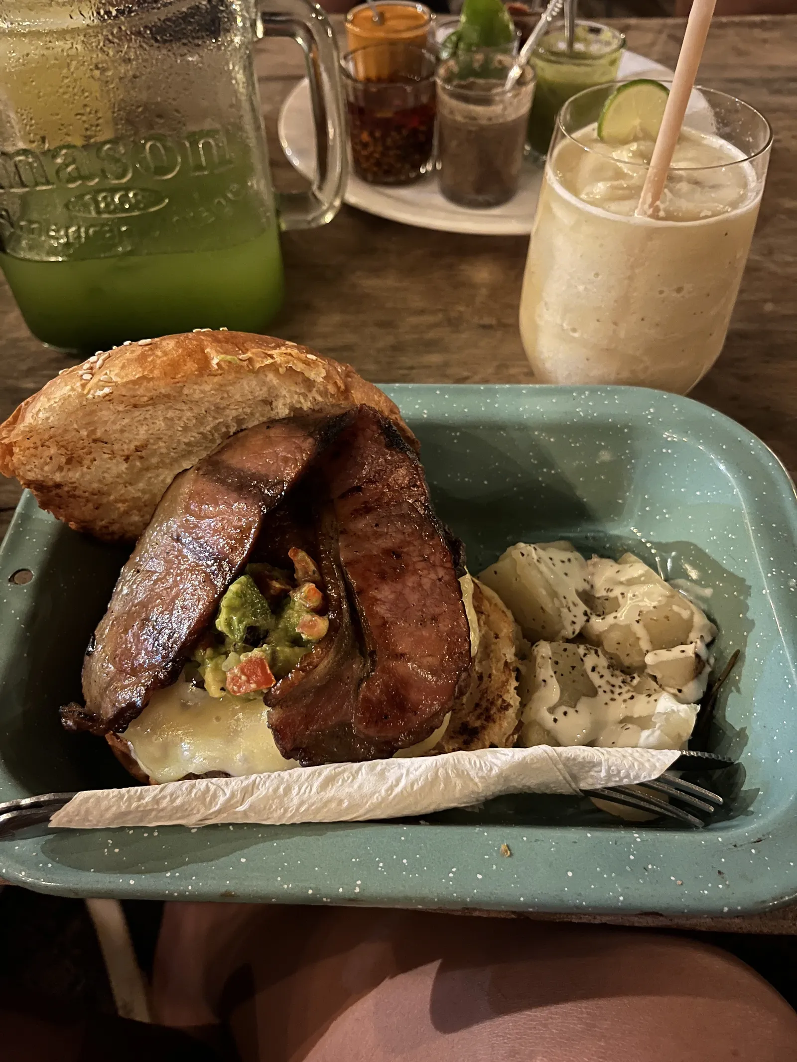 Alaburger image 5