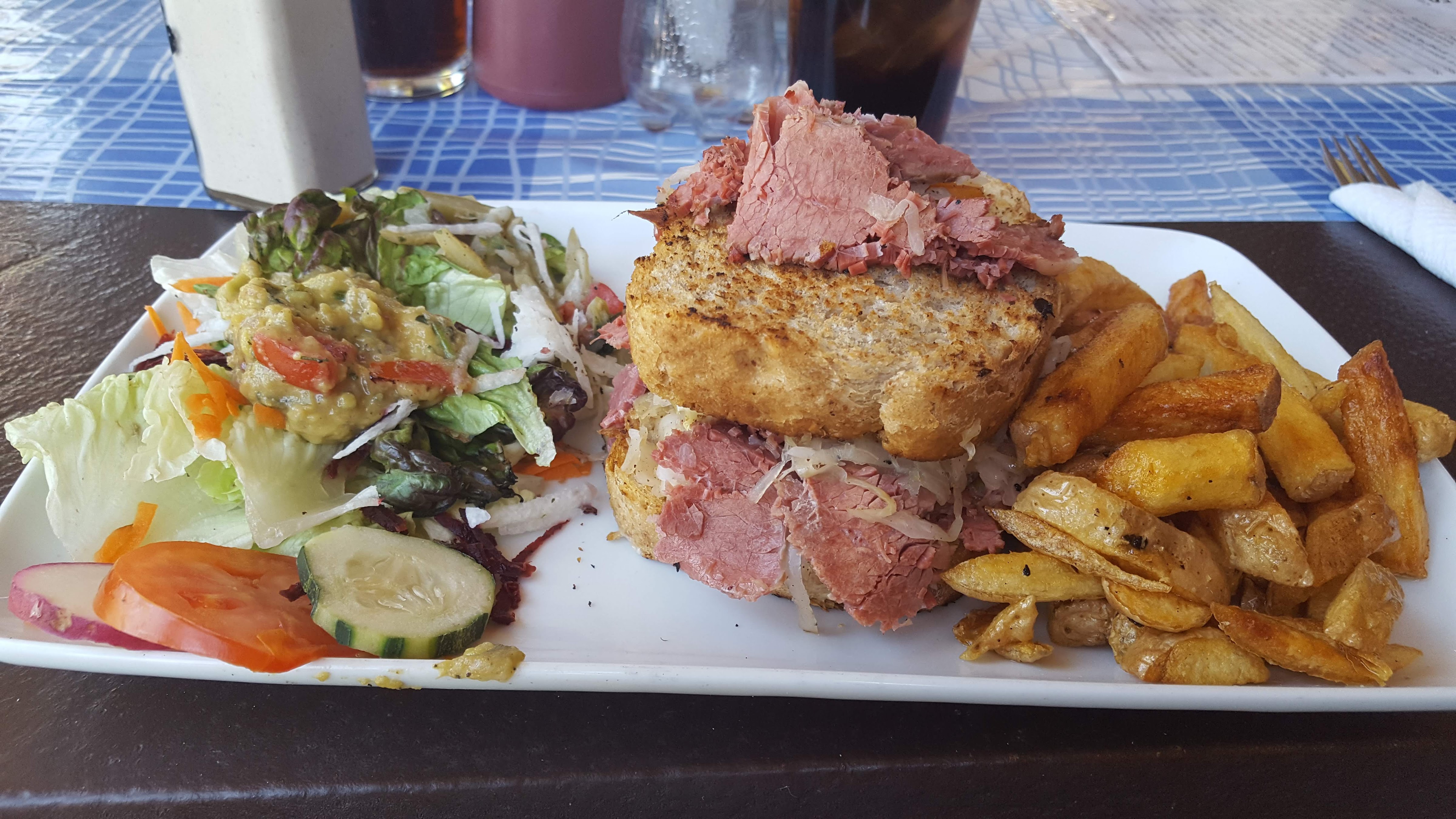 Mel's Casa Social image 7