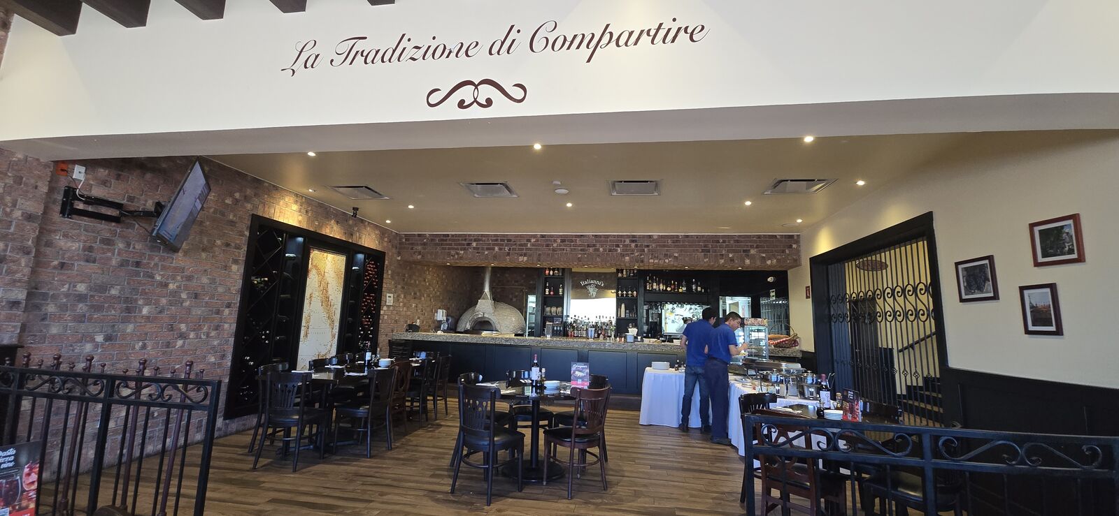 Italianni's image 5