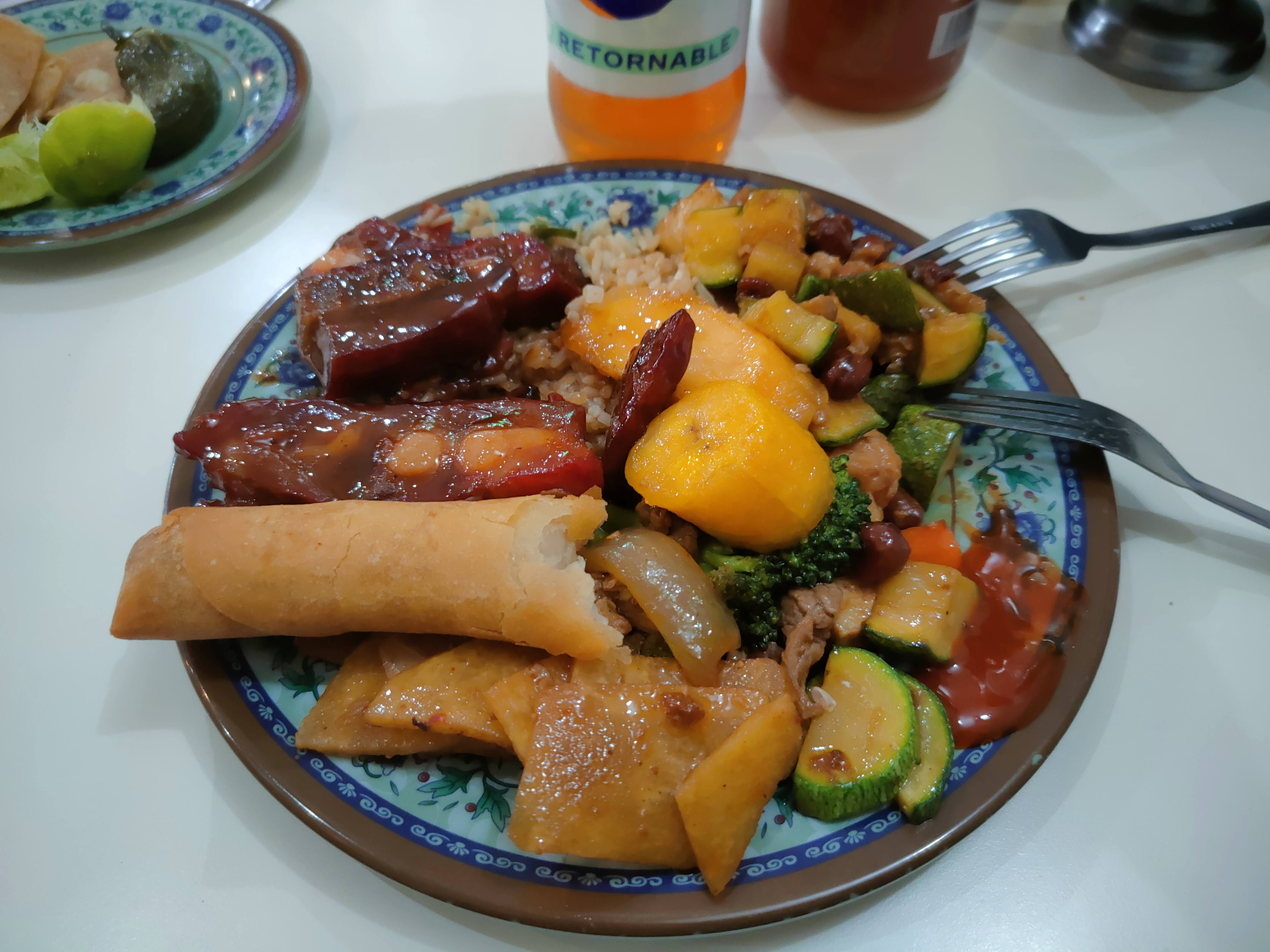 FU - HAO Restaurante image 3