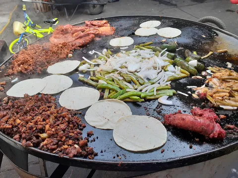 Taquerias chilicas image 3
