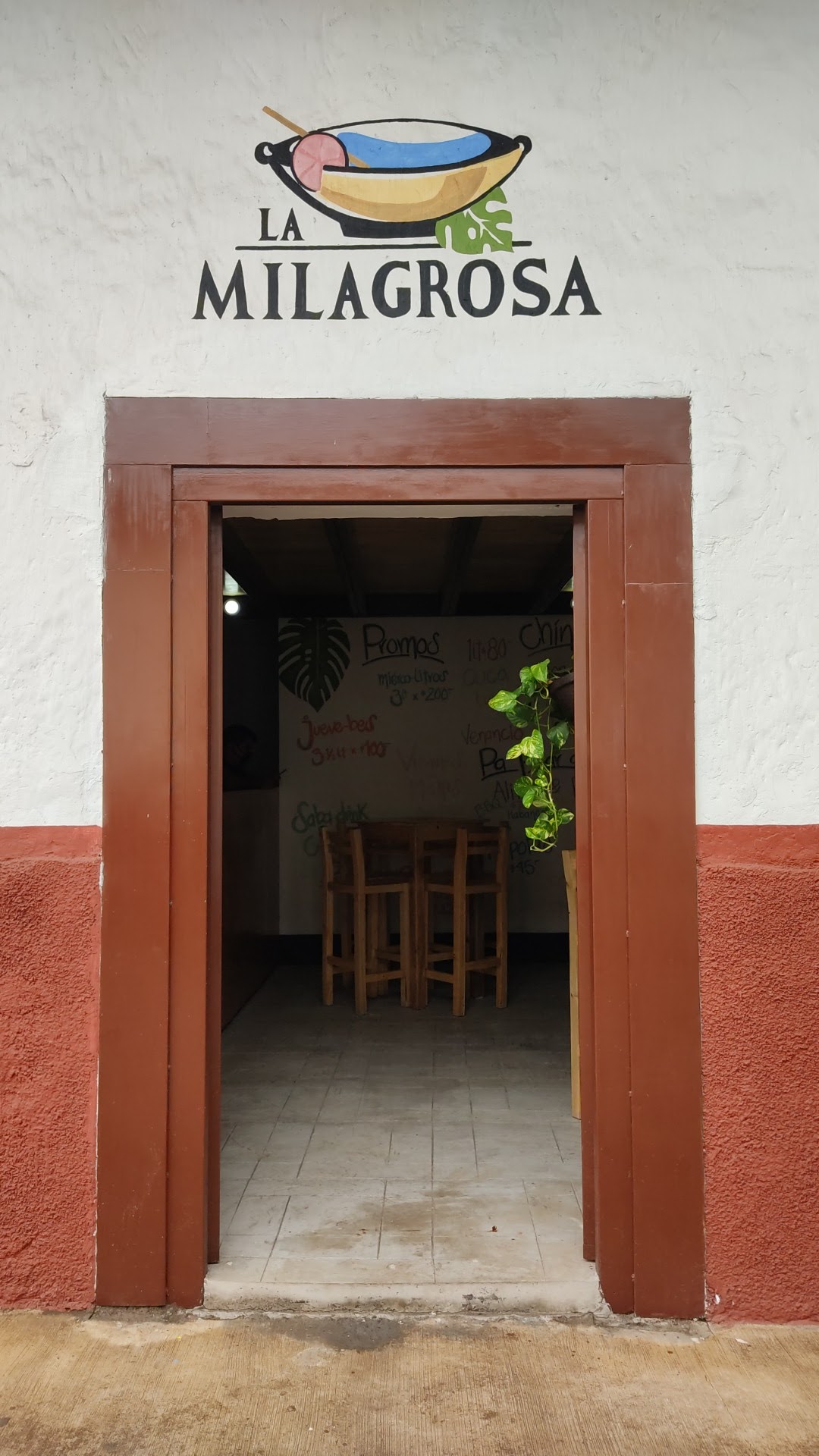 La Milagrosa image 2