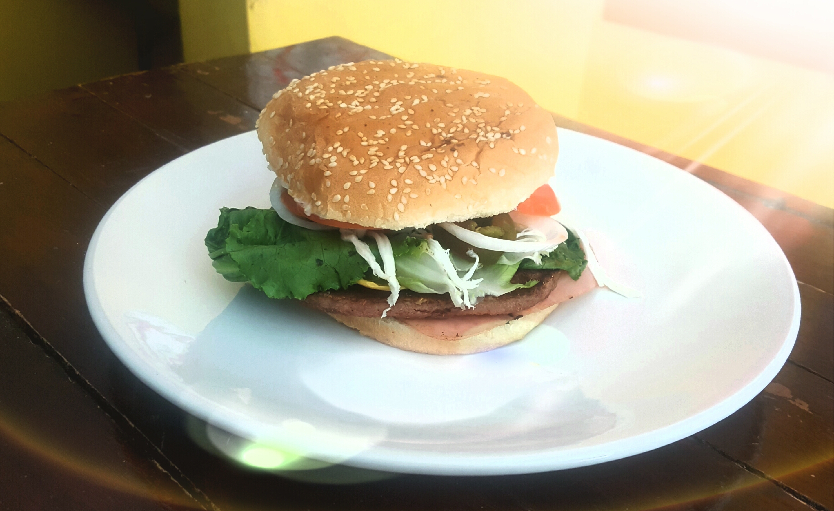 Barney's tortas y hamburguesa image 4