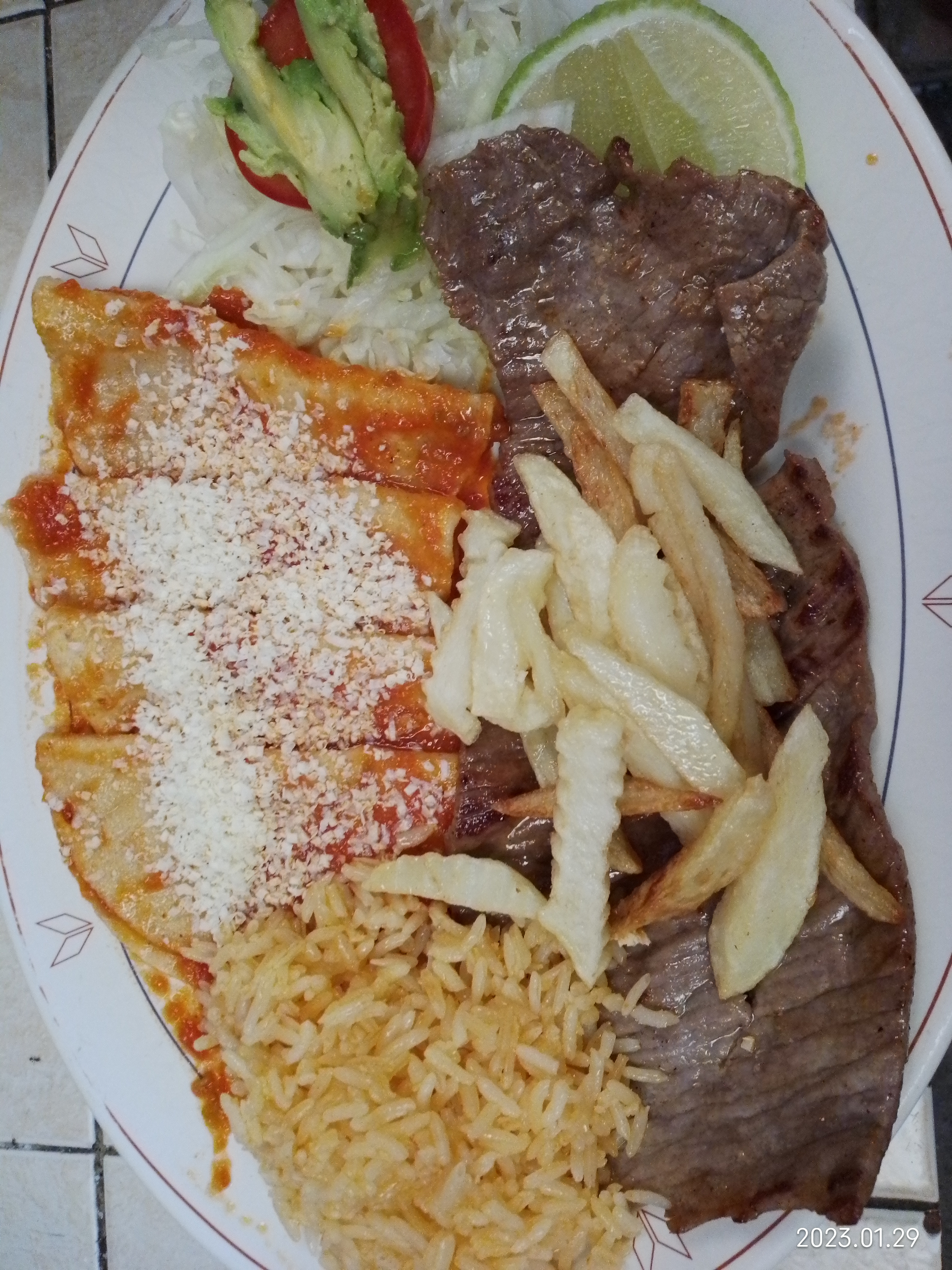 Restaurante Tutunaku ️ ️ ️(tres corazones) image 2