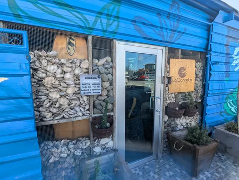 La Carreta street’s seafood image 1
