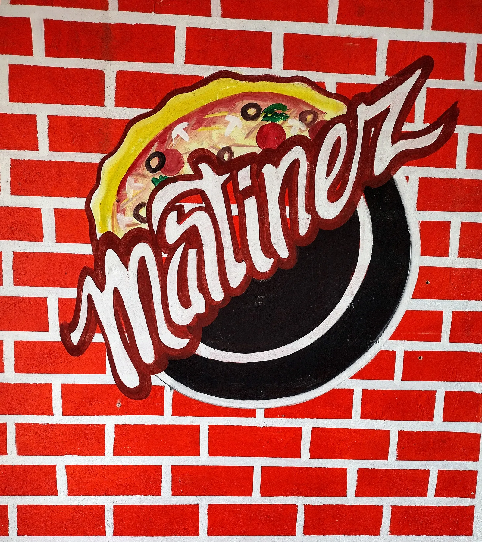 Martinez Pizza image 3