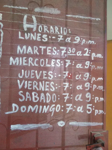 Birrieria y Taquería La Mixteca Poblana image 6