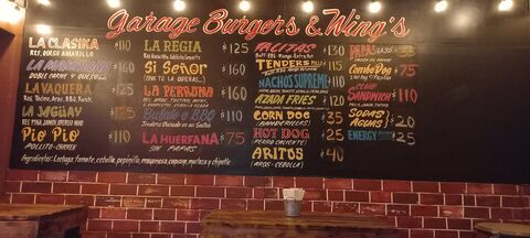 VIP GARAGE BURGERS & WINGS image 4