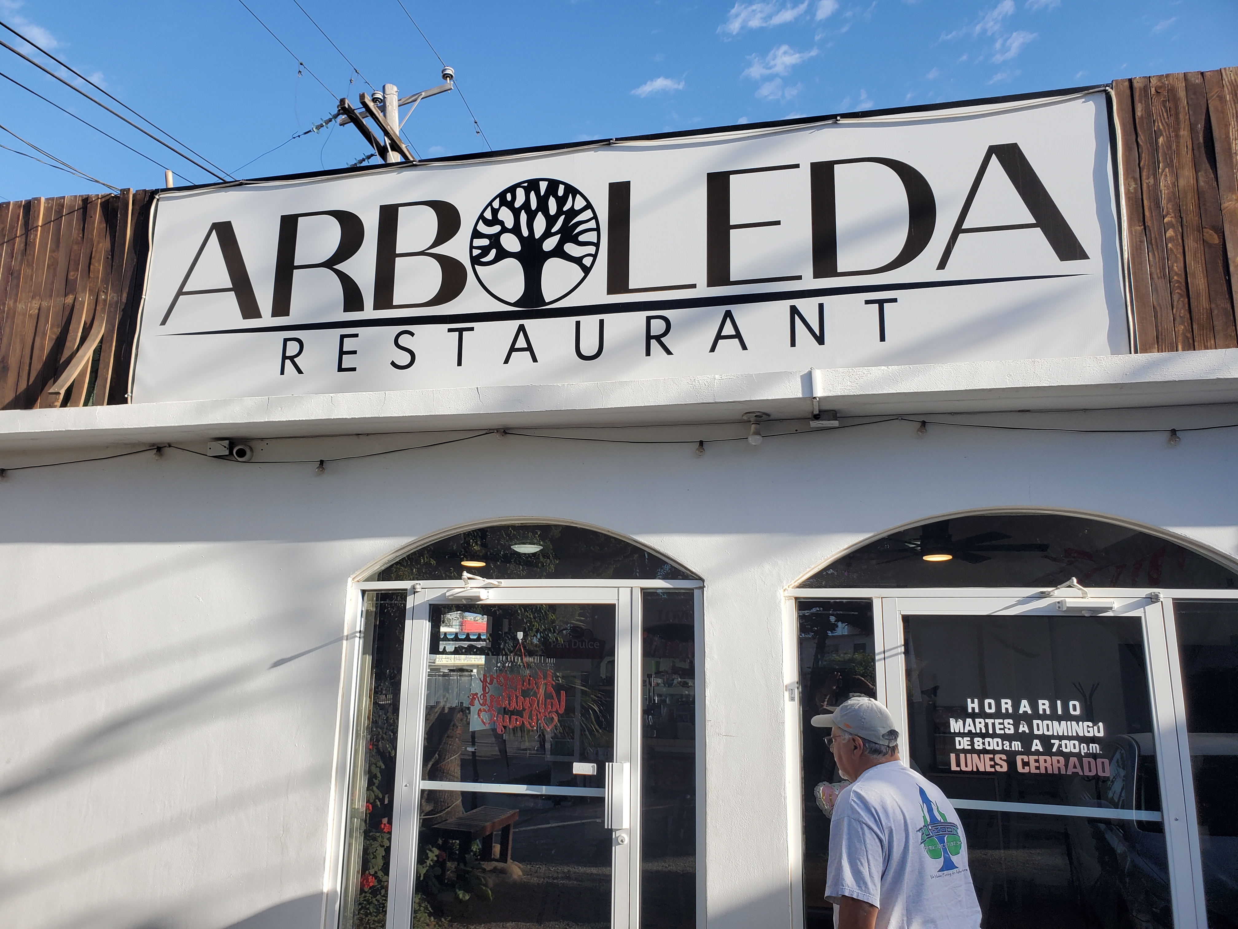 Arboleda Restaurant image 1