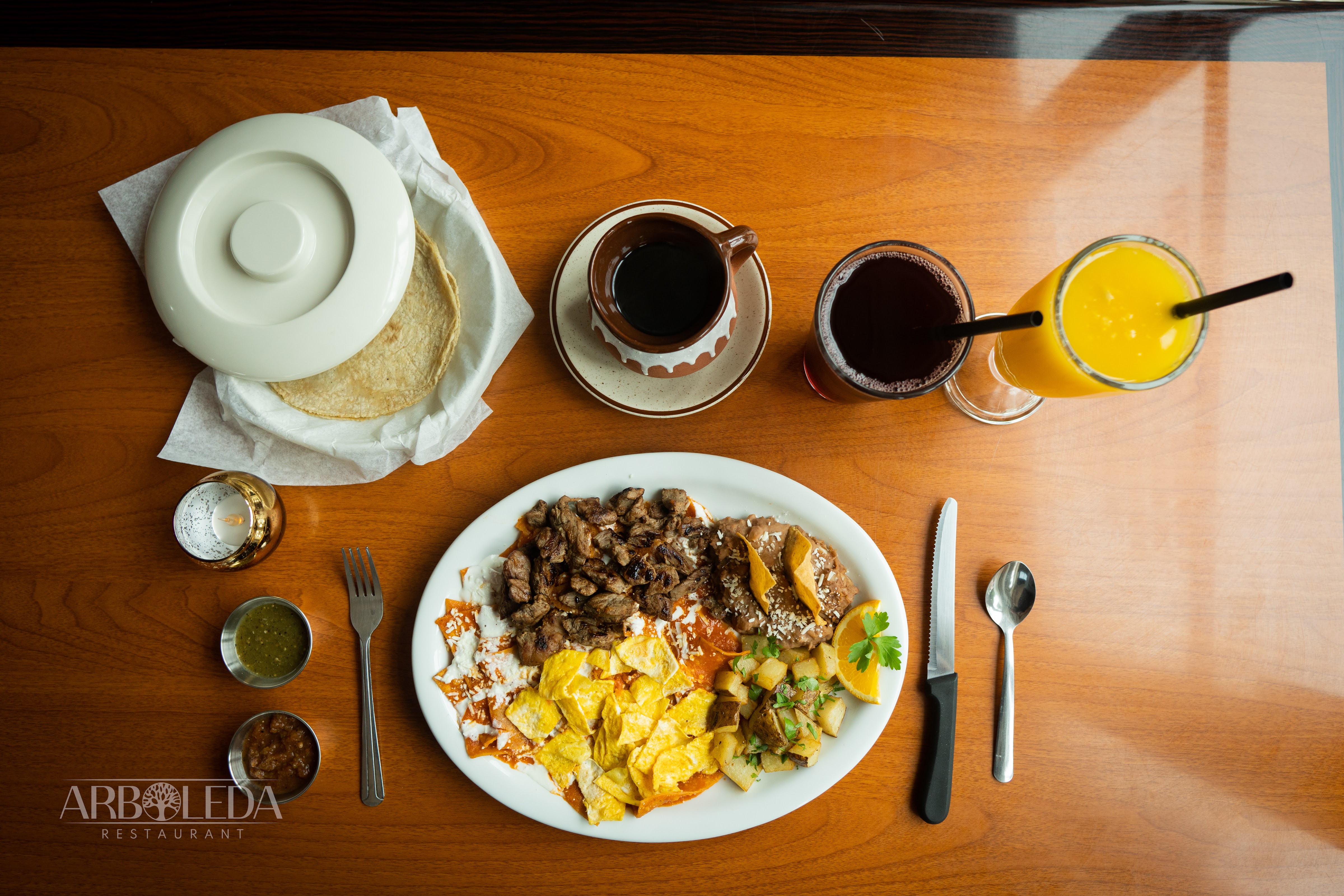 Arboleda Restaurant image 2