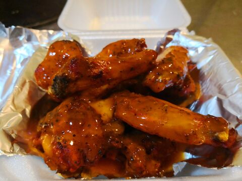 Munster pizza & wings image 6
