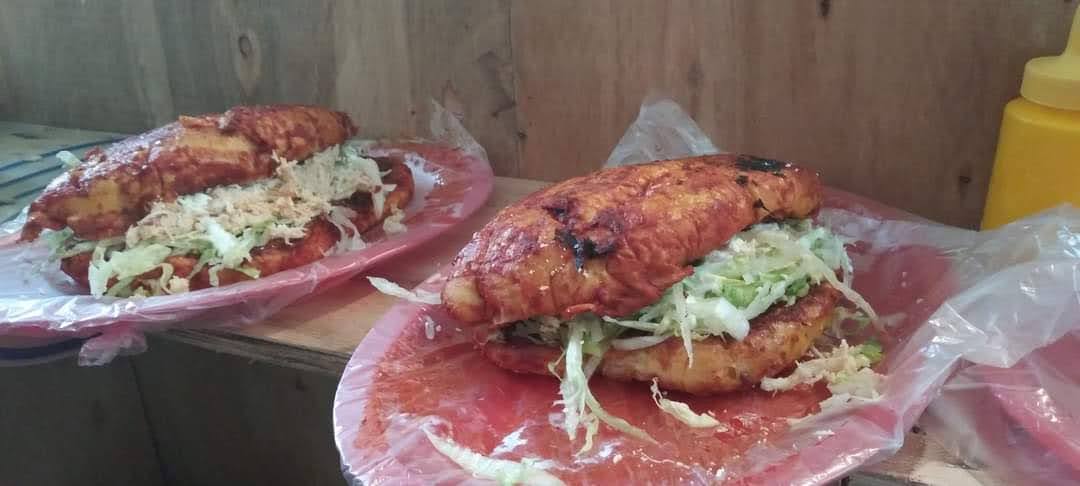 Cenaduria Los Cuñados image 2