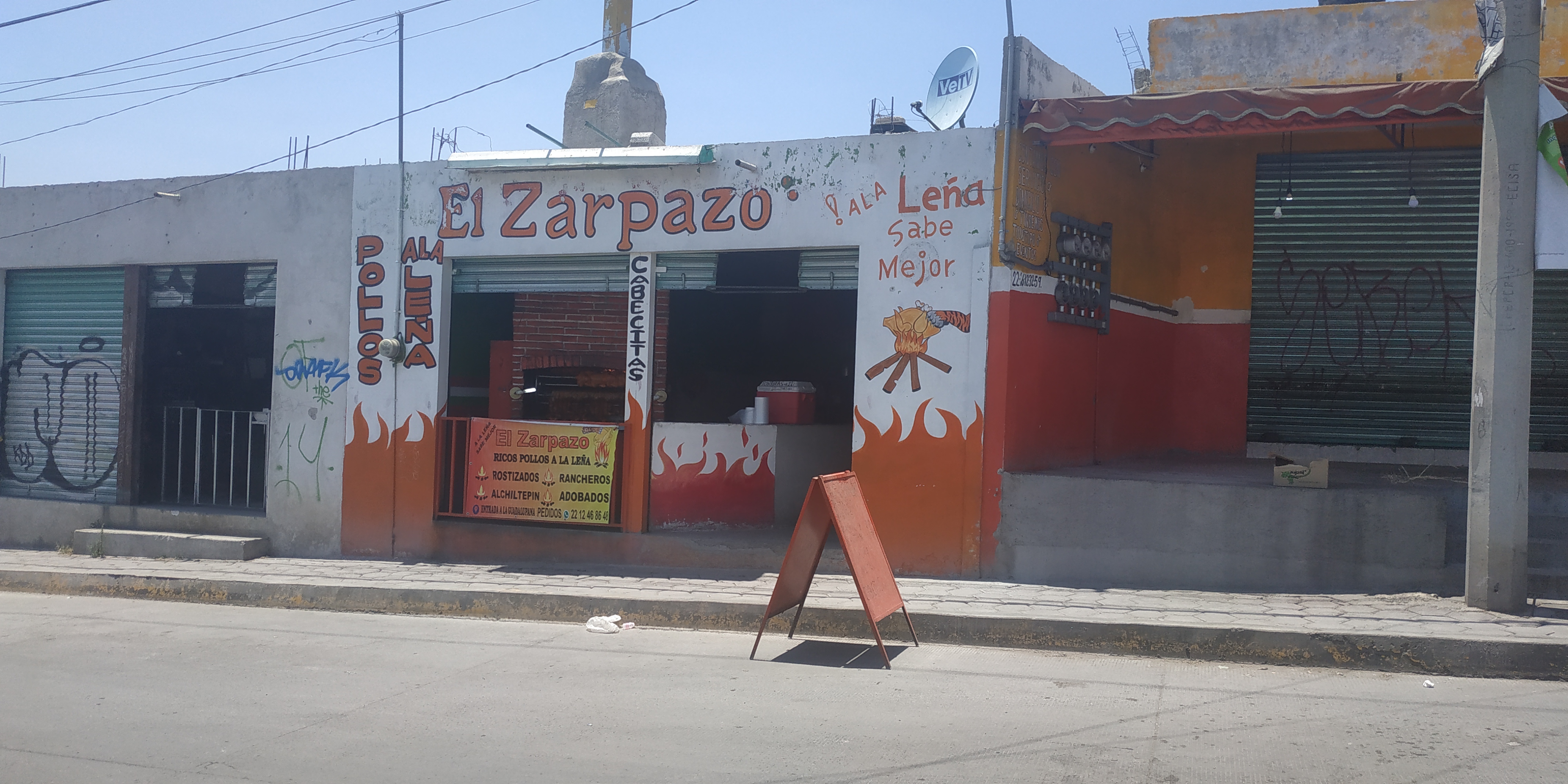 El Zarpazo Pollos Ala Leña image 2