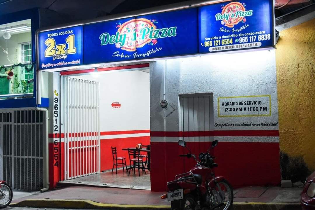 Dely's pizza image 6