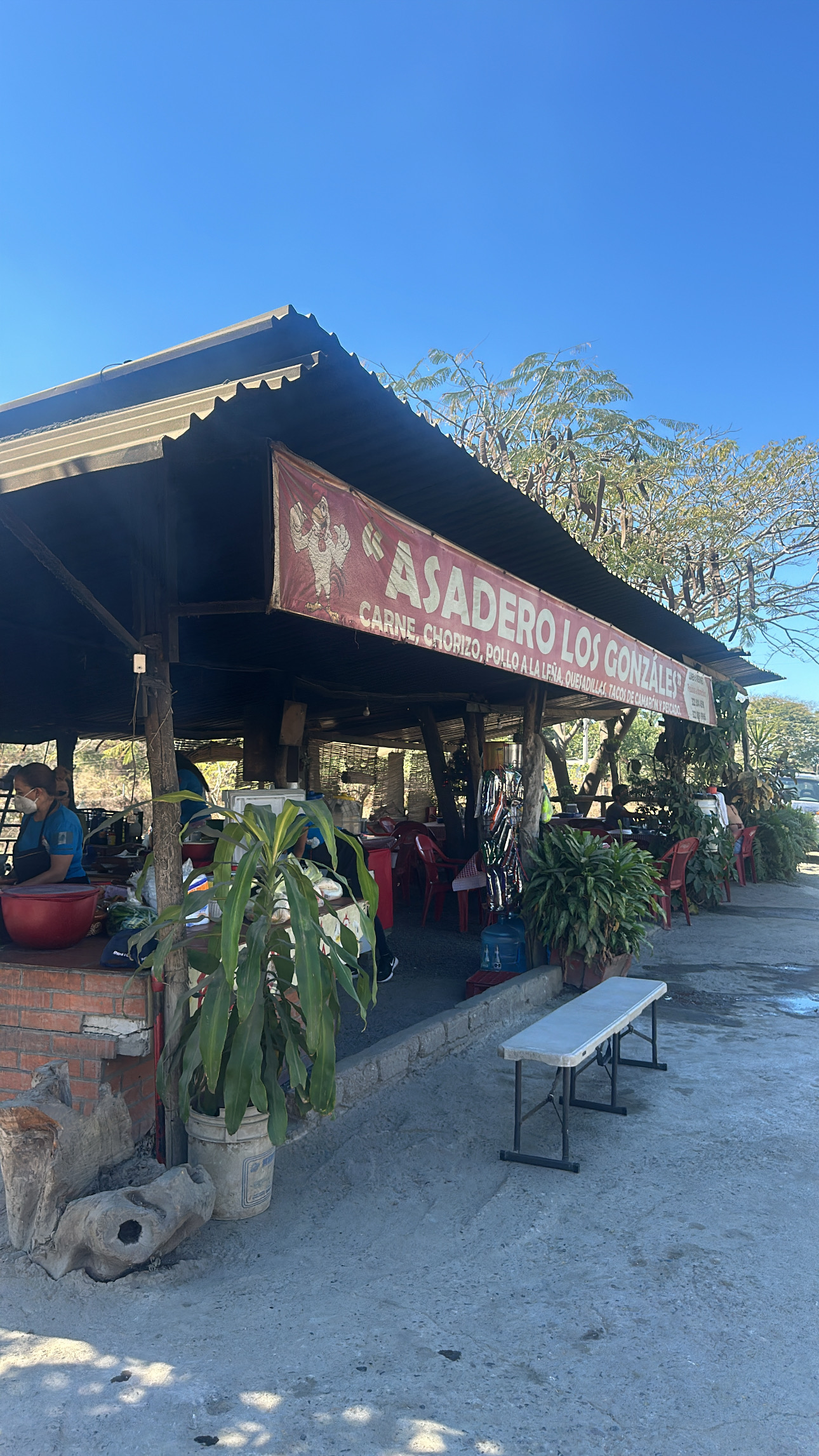 Pollos a la Leña González image 5