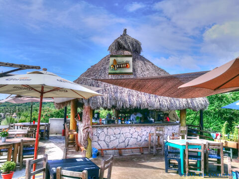Kilometro 5 Surf Bar y Restaurant image 1