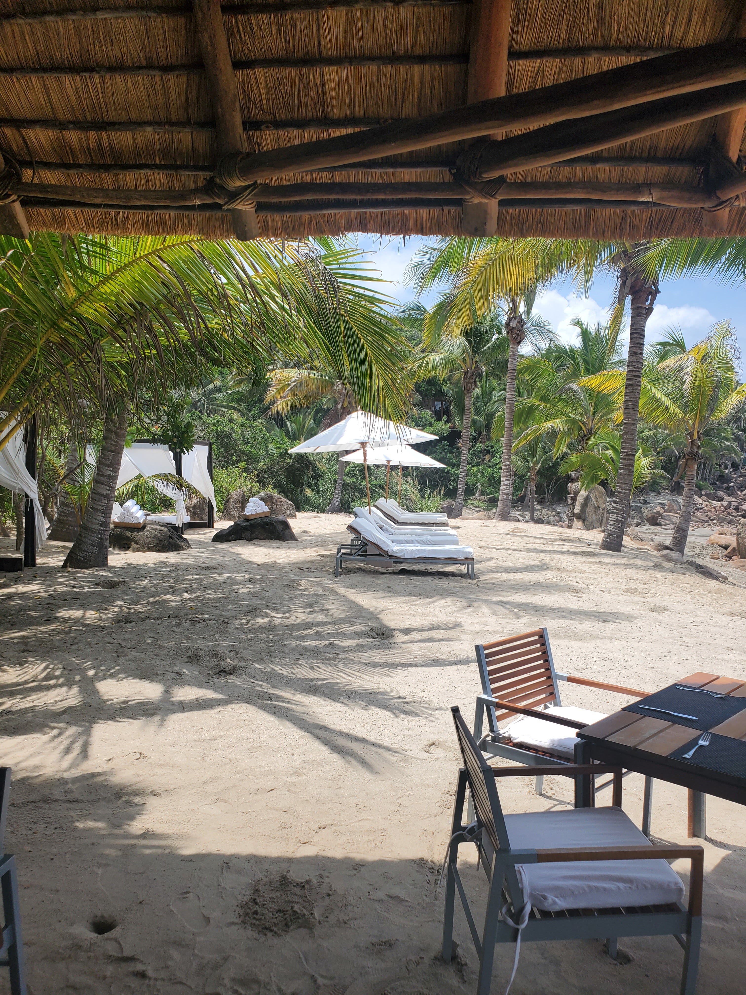 Tzamaika Ocean Grill image 4