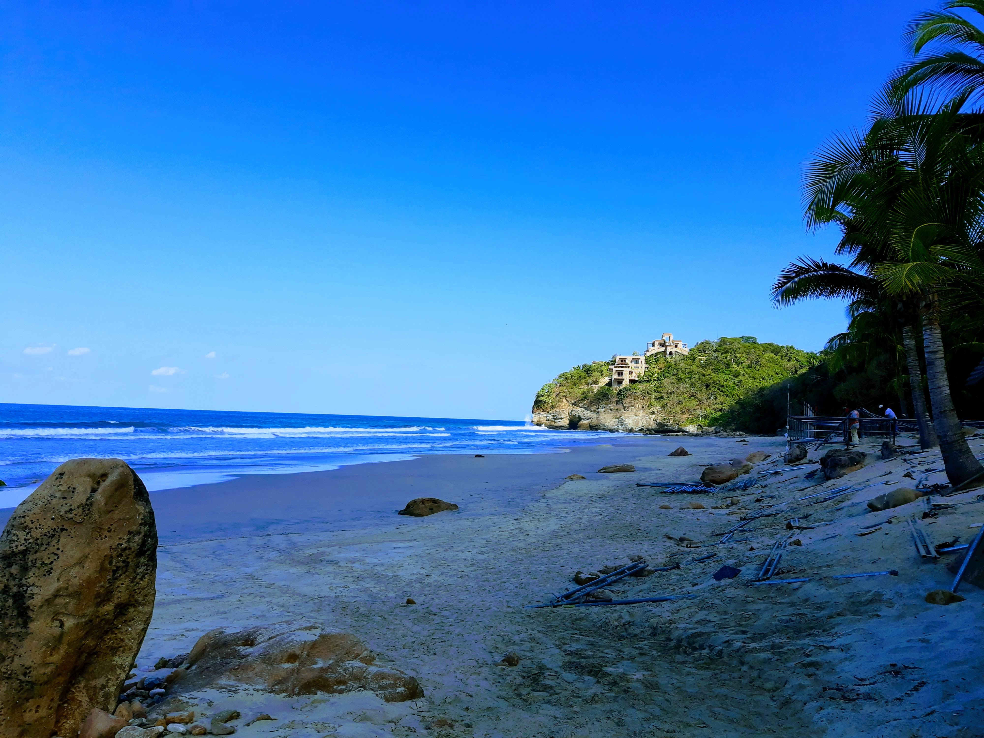 Tzamaika Ocean Grill image 5