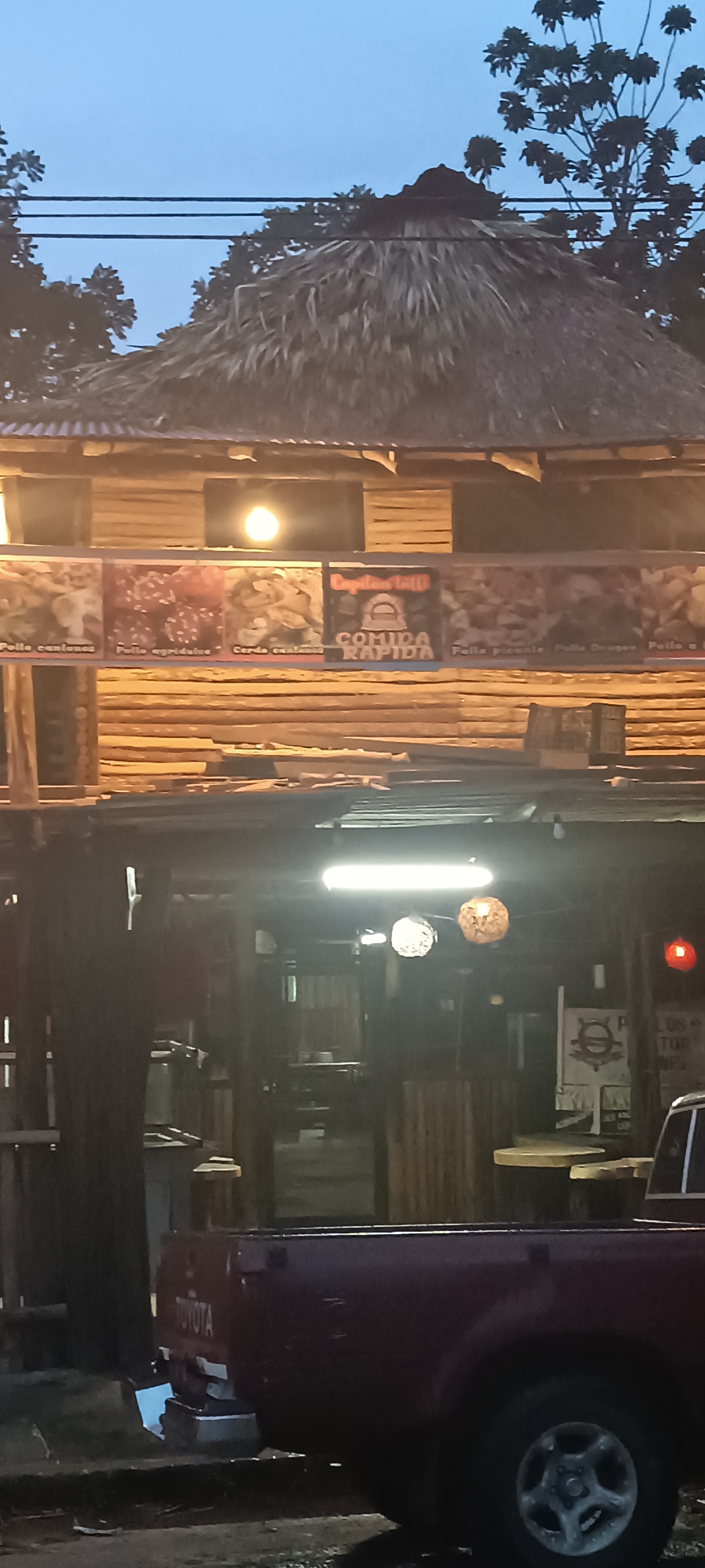 Restaurante de comida china "capitán tutti" image 2