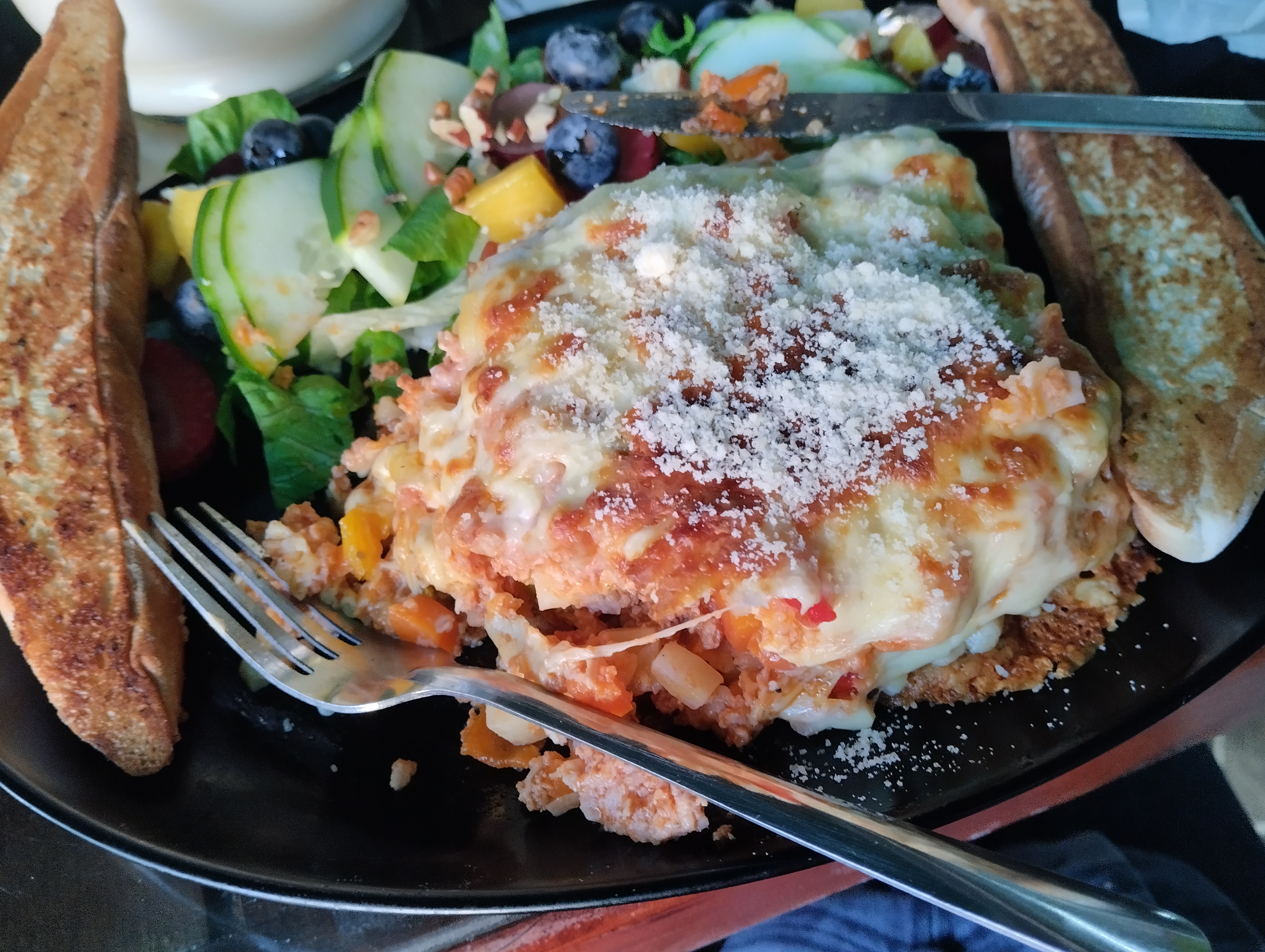 D Tere Restaurant image 2