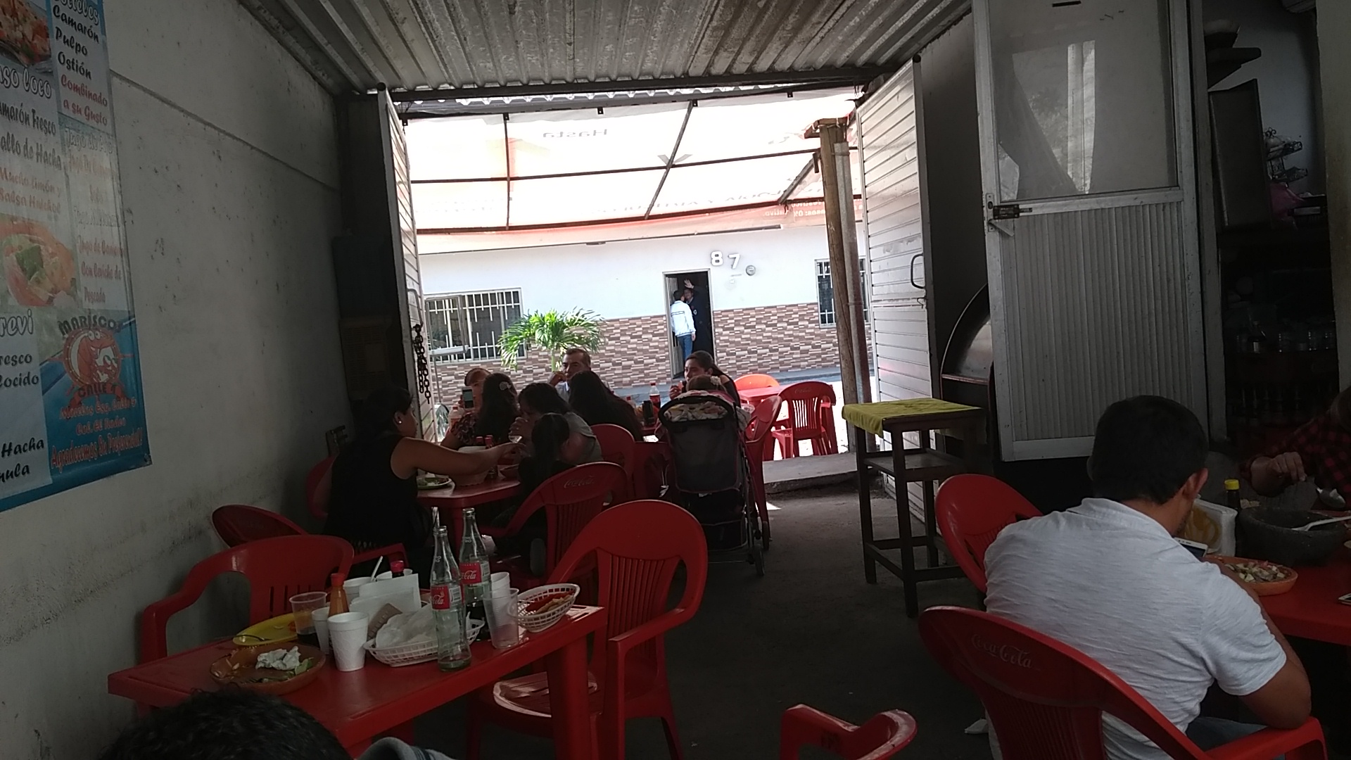 Mariscos Calle 4 image 7