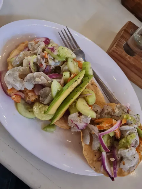 Mariscos La Ola Insurgentes image 3